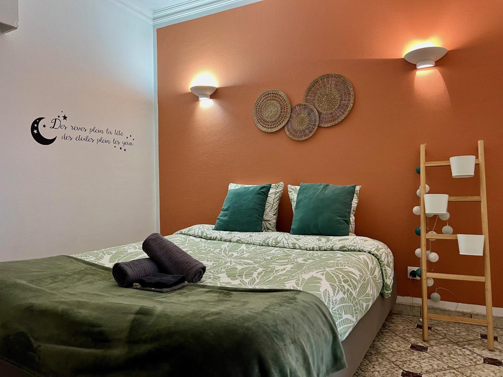 Appart'Hotel Nuiteejour Versailles Saint Cyr L'Ecole المظهر الخارجي الصورة